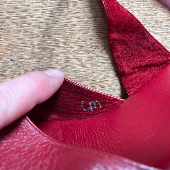 SKY cherry red size 11 platform sandal - Picture 5 of 10